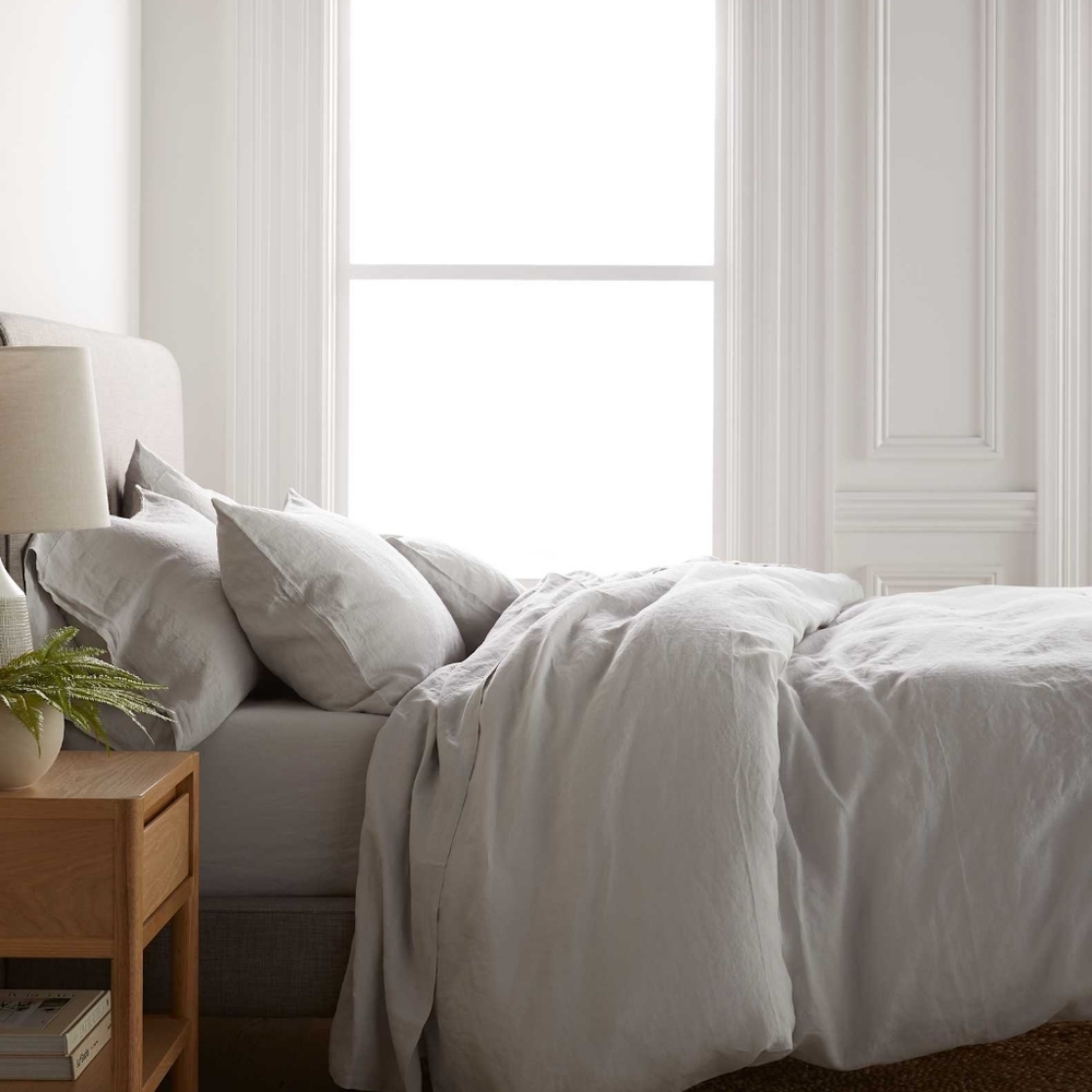 NWT Quince European Linen Duvet Cover King / Cal King Light Grey